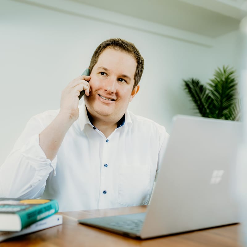 Kontakt zu experics und Michael Möller experics michael moeller kontakt